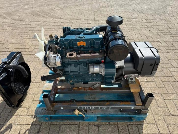 Kubota V2203 Leroy Somer 22 kVA generatorset as New ! 198 ho, Zakelijke goederen, Machines en Bouw | Aggregaten, Ophalen of Verzenden