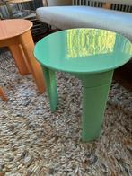 2 vintage design krukjes tafeltjes van Gedy, Ophalen of Verzenden, Gebruikt, Kunststof