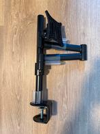 Monitor Arm - Verstelbaar!, Computers en Software, Laptopstandaarden, Ophalen of Verzenden, Zo goed als nieuw, In diepte verstelbaar