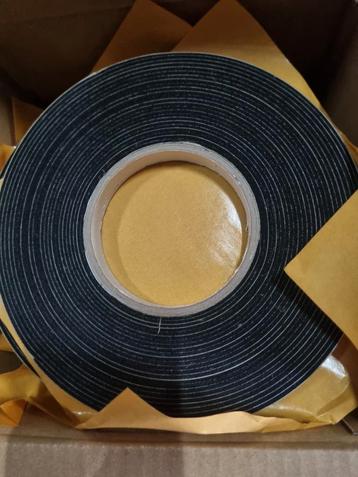 Compressieband uitzetband 1 en 1 5 cm breed zwelband naad beschikbaar voor biedingen