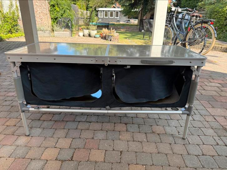 Campingkast Defa, Caravans en Kamperen, Kampeermeubelen, Zo goed als nieuw, Campingkast, Ophalen