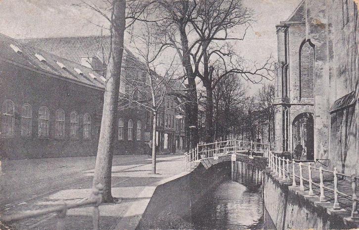01542 Delft - Oude Delft met Prinsenhof, Verzamelen, Ansichtkaarten | Nederland, Ongelopen, Zuid-Holland, 1920 tot 1940, Verzenden