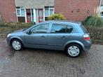 Opel Astra 1.4 16V 5D 2004 Grijs, Auto's, Voorwielaandrijving, Zwart, 4 cilinders, Handgeschakeld