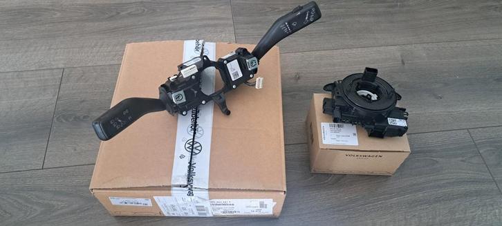 Stuurkolomschakelaar en sleepring set VW Tiguan 2007-2015, Auto-onderdelen, Elektronica en Kabels, Volkswagen, Ophalen of Verzenden