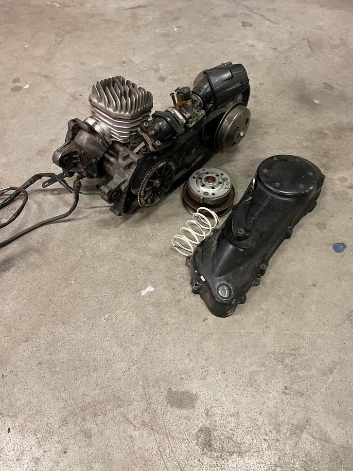 Vica city/ Speedfight ac 70cc blok, Fietsen en Brommers, Scooters | Peugeot, Gebruikt, Overige modellen, Tweetakt, Ophalen