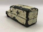 Dinky Toys 253 Daimler Ambulance -SLECHT- M10, Gebruikt, Auto, Dinky Toys, Ophalen of Verzenden