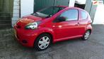 Toyota Aygo 1.0-12V Comfort, Auto's, Voorwielaandrijving, Gebruikt, 4 stoelen, 68 pk
