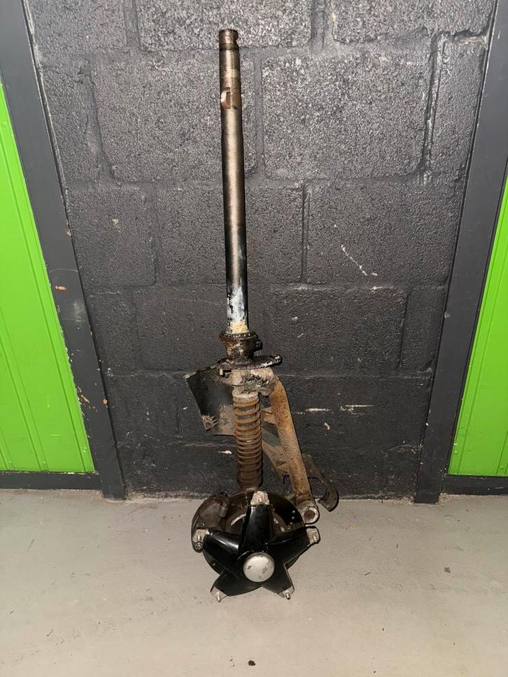 Piaggio Skr voorvork + zwarte velg + remklauw, Fietsen en Brommers, Brommeronderdelen | Scooters, Zo goed als nieuw, Piaggio, Overige typen