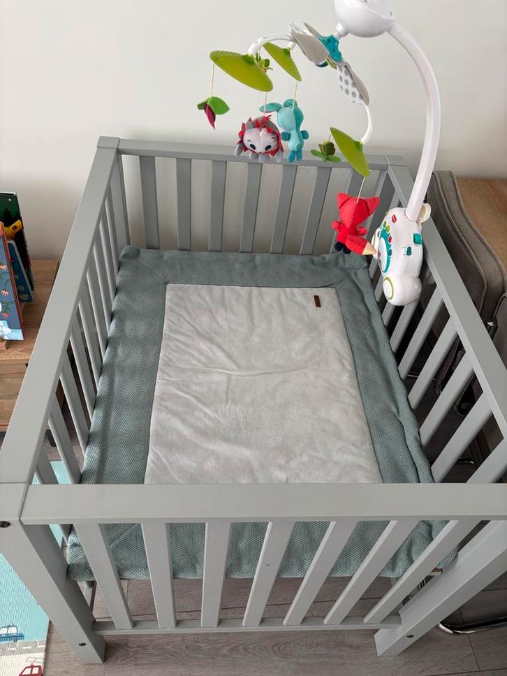 Babybox met kleed en mobiel, Kinderen en Baby's, Babywiegjes en Ledikanten, Gebruikt, Overige typen, Ophalen