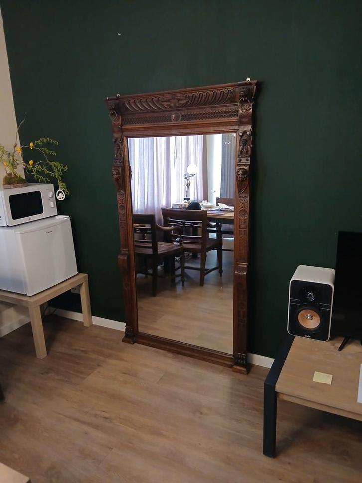 Antieke grote Spiegel 1880 - Belgisch Handwerk, Huis en Inrichting, Woonaccessoires | Spiegels, Zo goed als nieuw, 100 tot 125 cm