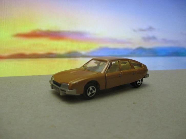 1:65 Citroen CX - Majorette 265 metallic brons Near Mint, Hobby en Vrije tijd, Modelauto's | Overige schalen, Gebruikt, Auto, Ophalen of Verzenden