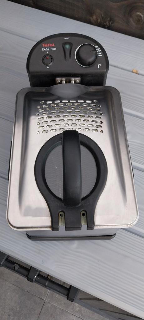 Tefal Frituurpan - Nette Staat, Witgoed en Apparatuur, Frituurpannen, Gebruikt, 2 tot 3 liter, Uitneembare binnenpan, Ophalen of Verzenden
