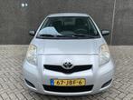 TOYOTA YARIS 1.0 12V Vvt-i 3DR 2009 GRIJS TREKHAAK!, Auto's, Voorwielaandrijving, 750 kg, 4 cilinders, 965 kg