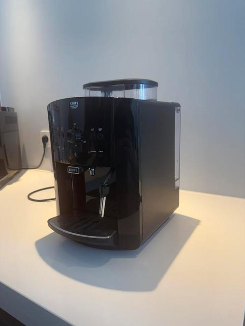 Krups koffiezetapparaat FPB145000P, Witgoed en Apparatuur, Koffiezetapparaten, Gebruikt, Koffiemachine, Ophalen of Verzenden