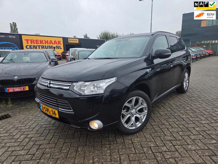 Mitsubishi Outlander 2.0 PHEV Instyle, Auto's, Mitsubishi, Bedrijf, Te koop, Outlander, 4x4, ABS, Achteruitrijcamera, Airbags