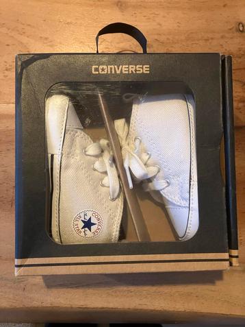 Converse babyschoenen maat 18 - Nieuw in doos beschikbaar voor biedingen