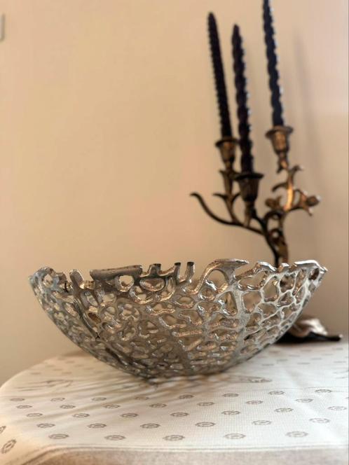 Fruitschaal of decoratieve schaal, Huis en Inrichting, Woonaccessoires | Schalen en Manden, Gebruikt, Schaal, Overige vormen, Overige materialen