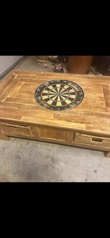 Mancave of dart liefhebber salontafel beschikbaar voor biedingen