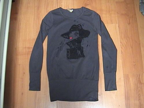 JILL / SHOEBY leuk grijs shirt + opdruk zwarte dame + paille, Kinderen en Baby's, Kinderkleding | Maat 164, Zo goed als nieuw