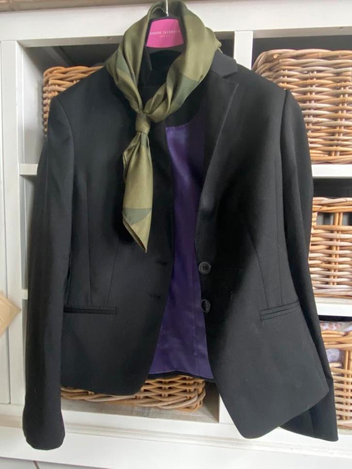 Compleet hospitality tenue mt 38, Kleding | Dames, Jasjes, Kostuums en Pakken, Zo goed als nieuw, Kostuum of Pak, Maat 38/40 (M)