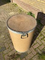 SALE: vintage voorraaddrum, ronde ton, statafel, Ophalen