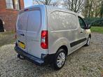 Peugeot Partner 120 1.6-16V L1 XR BENZINE airco, Auto's, Bestelauto's, Voorwielaandrijving, Centrale vergrendeling, Gebruikt, 4 cilinders