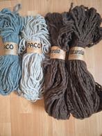 Borgo de Pazzi Paco en Naturalia, Hobby en Vrije tijd, Breien en Haken, Ophalen of Verzenden, Zo goed als nieuw, Breien of Haken