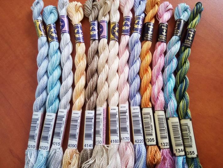 Dmc/anchor colorvariations en gemêleerd Perlé 5 borduurgaren, Hobby en Vrije tijd, Borduren en Borduurmachines, Nieuw, Borduurgaren of Zijde