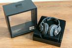 AKG K550 closed-back / gesloten koptelefoon, Ophalen of Verzenden, Gebruikt, Over oor (circumaural), Overige merken