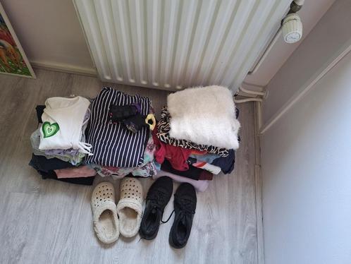 pakket tiener en dameskleding, Kleding | Dames, Dames-kledingpakketten, Zo goed als nieuw, Maat 34 (XS) of kleiner, Ophalen