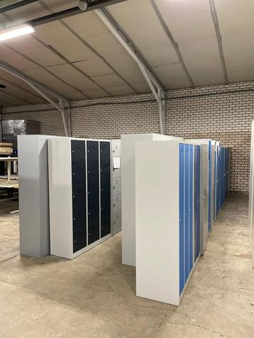 Locker/garderobekasten nieuw lichte schade 30-50% korting beschikbaar voor biedingen