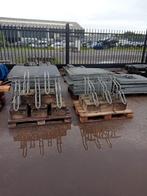 Fietsbeugels met betonvoet, Ophalen, Gebruikt, IJzer