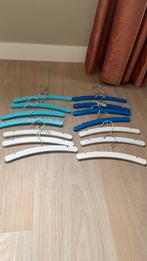 Leuke Kinderhangers - blauw en wit 14x, Huis en Inrichting, Ophalen of Verzenden, Zo goed als nieuw, Minder dan 100 cm, Kinderkapstok