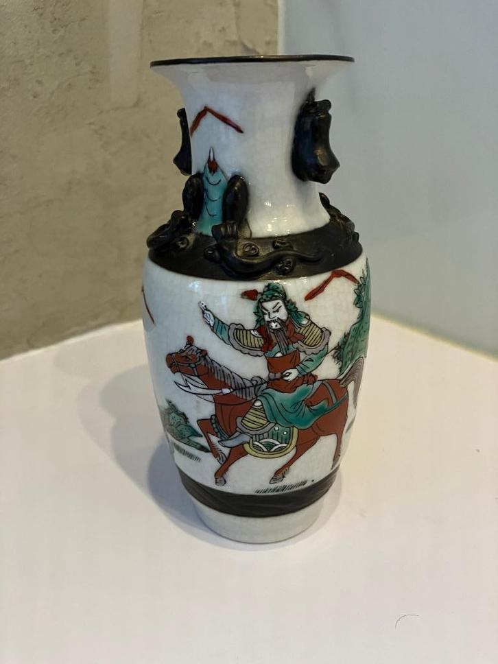 Oude Chinese vaas, Antiek en Kunst, Antiek | Vazen, Ophalen of Verzenden