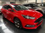 Ford Focus Wagon 2.0 ST-2 250 PK NAVI CLIMA RECARO CARPLAY, 15 km/l, Gebruikt, 4 cilinders, Handgeschakeld