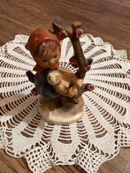 Hummel beeldje meisje op tak, Ophalen of Verzenden