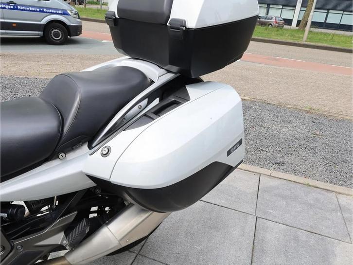 BMW Toermotor met Opties!, Motoren, Motoren | BMW, Particulier, Toermotor, meer dan 35 kW, 4 cilinders, Motorrijbewijs A, ABS