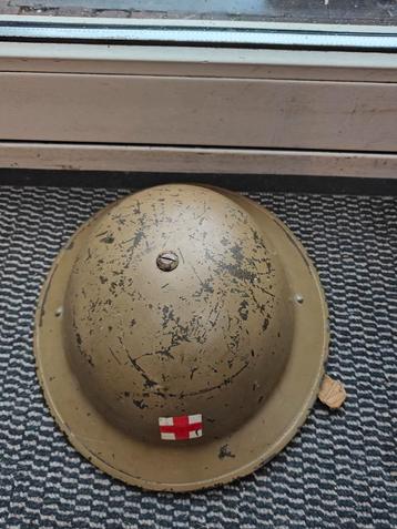 Britse mk2 helm 1940 vero maat 7 beschikbaar voor biedingen