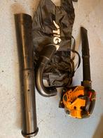 Stiga SBL327v bladblazer, Ophalen, Benzine, Gebruikt, Met opvangzak