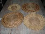 2 rotan placemats 38 cm + 2 raffia wanddecoratie, Huis en Inrichting, Woonaccessoires | Onderzetters, Ophalen of Verzenden, Glas of Kopje