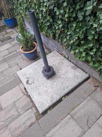 Parasolvoet 75x 75 beschikbaar voor biedingen