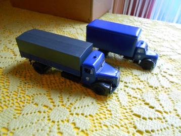 Märklin uit 48724, 2 wagons met auto Technisches Hilfswerk beschikbaar voor biedingen