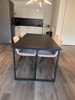 Houten Eettafel - 5 jaar oud, nette staat, Ophalen, 50 tot 100 cm, 150 tot 200 cm, Vier personen