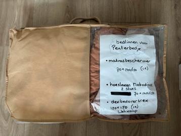 Pakket bedlinnen peuterbed beschikbaar voor biedingen