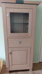 Vitrine kast Vandaag 25, Huis en Inrichting, Ophalen, 50 tot 100 cm, Zo goed als nieuw, 150 tot 200 cm