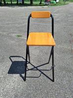 inklapbare kruk, Huis en Inrichting, Barkrukken, Ophalen, 60 tot 90 cm, Zo goed als nieuw, 1 kruk