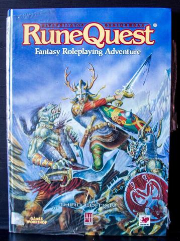 Runequest 3rdEd-Fantasy RP Adventure-Game Workshop 1987 beschikbaar voor biedingen