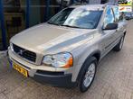 Volvo XC90 2.5 T Exclusive Automaat 7 Persoons / LEER / Youn, Auto's, Gebruikt, Beige, 7 stoelen, Bedrijf