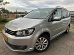 Volkswagen Touran 1.4 TSI Aut 7Per 2012 StoelVer/Leder/Camra, Auto's, Volkswagen, 15 km/l, Zwart, 7 stoelen, Origineel Nederlands