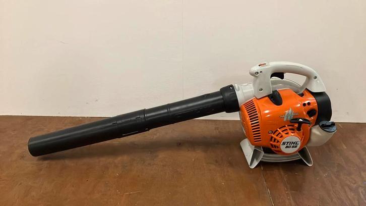 Nette en goed werkende Stihl Bg 56 bladblazer, Tuin en Terras, Bladblazers, Gebruikt, Handgedragen, Benzine, Ophalen